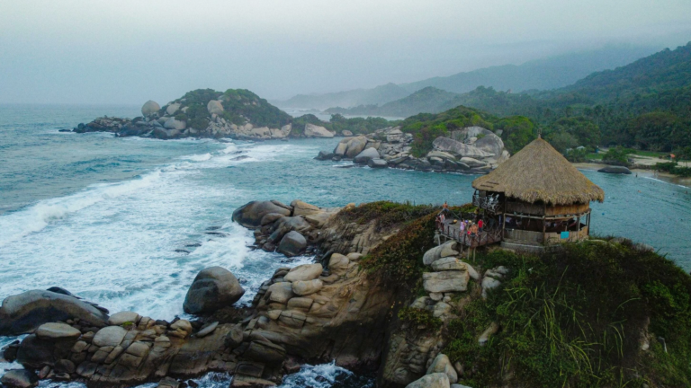 Todo lo que Necesitas Saber Antes de Visitar el Parque Tayrona: Tiempo de Viaje, Costos y Actividades Cercanas